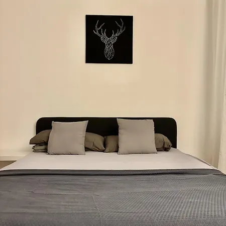 Cozy Feel-good Near Downtown
